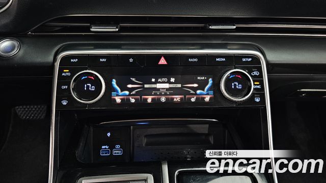 Genesis GV80 2022 — photo 25