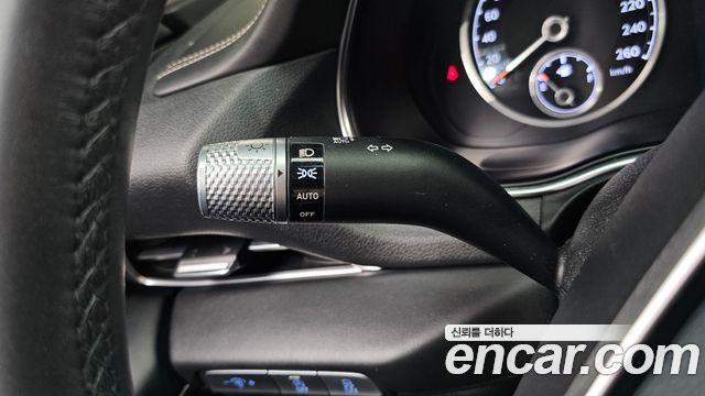 Genesis GV80 2022 — photo 29