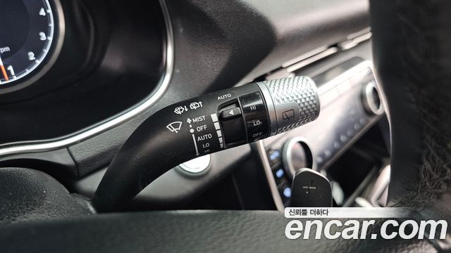 Genesis GV80 2022 — photo 30