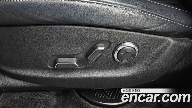 Genesis GV80 2022 — photo 31