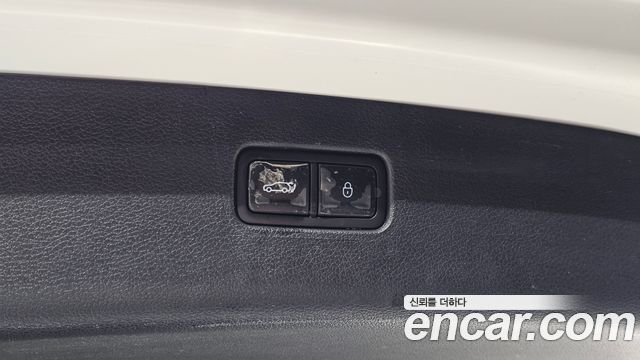 Genesis GV80 2022 — photo 35
