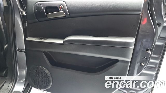 KG Mobility KORANDO 2017 — photo 15