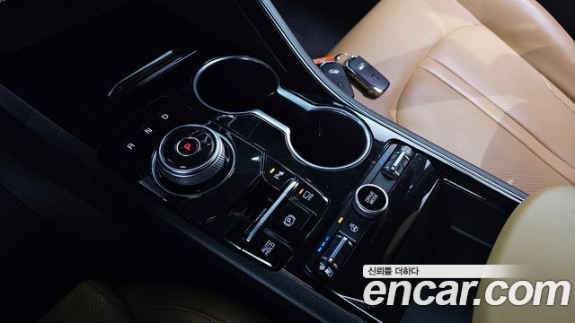 Kia K5 2021 — photo 12