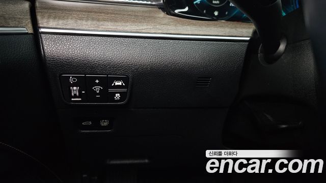 Kia K5 2021 — photo 24