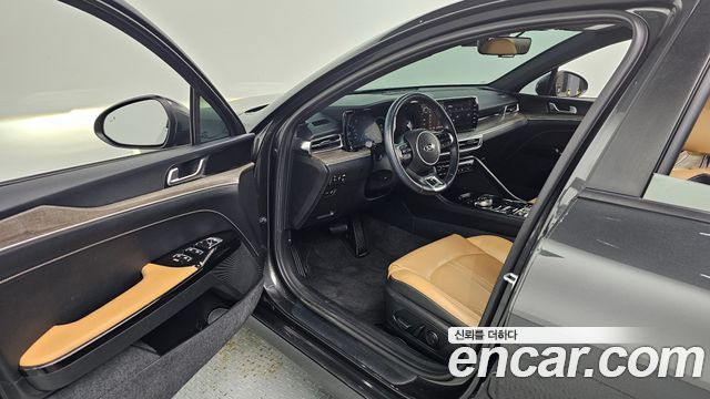 Kia K5 2021 — photo 16