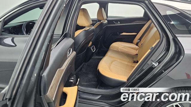 Kia K5 2021 — photo 28