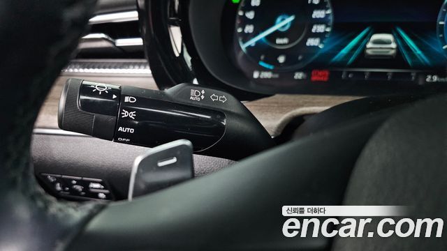 Kia K5 2021 — photo 29
