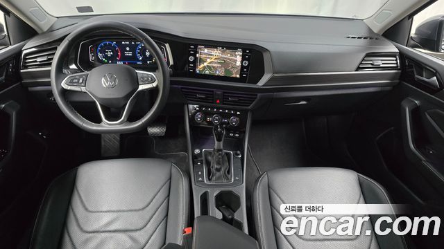 Volkswagen Jetta 2023 — photo 10