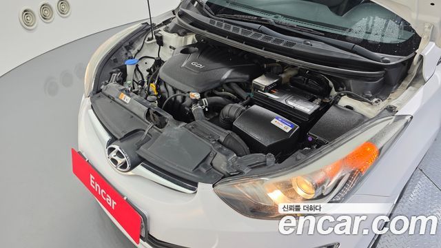 Hyundai AVANTE 2015 — photo 6