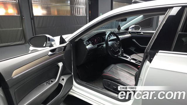 Volkswagen Arteon 2020 — photo 10