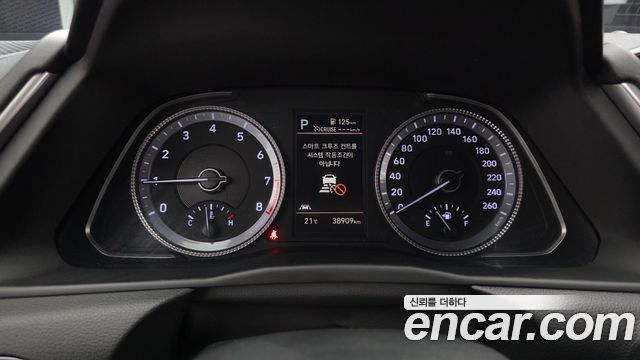 Hyundai Sonata 2022 — photo 11