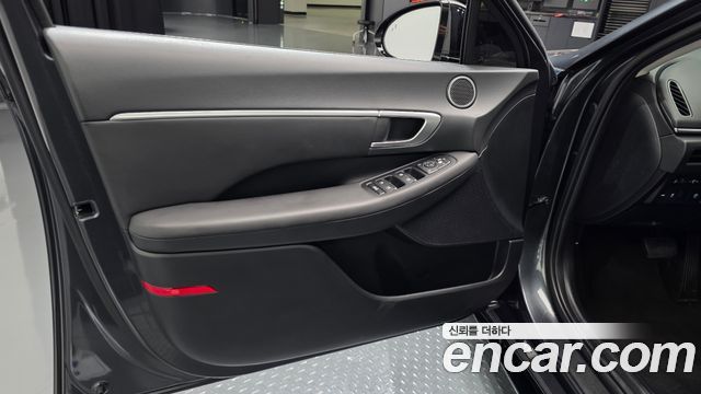 Hyundai Sonata 2022 — photo 14