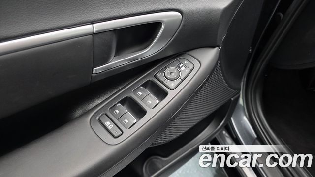 Hyundai Sonata 2022 — photo 30