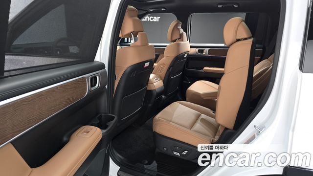 Hyundai Santafe 2024 — photo 11