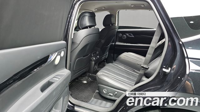 Genesis GV80 2022 — photo 12