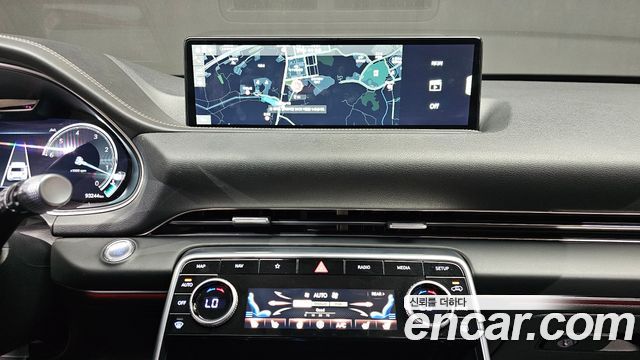 Genesis GV80 2022 — photo 14