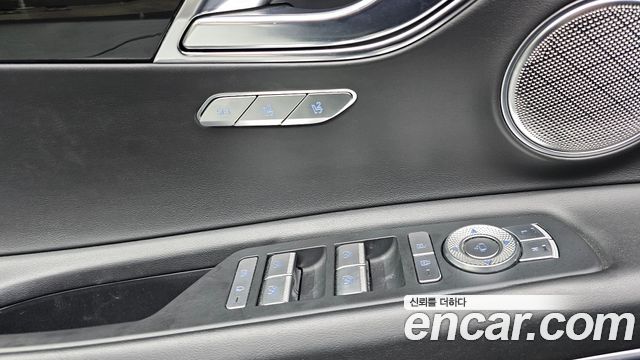 Genesis GV80 2022 — photo 18