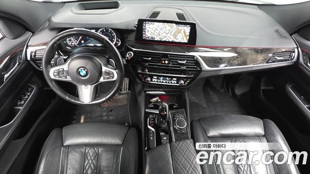 BMW Gran Turismo 2018 — photo 7