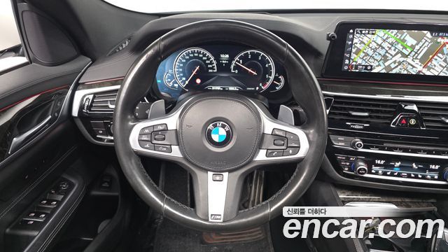 BMW Gran Turismo 2018 — photo 13
