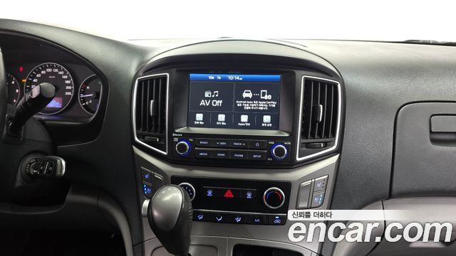 Hyundai Starex 2021 — photo 23