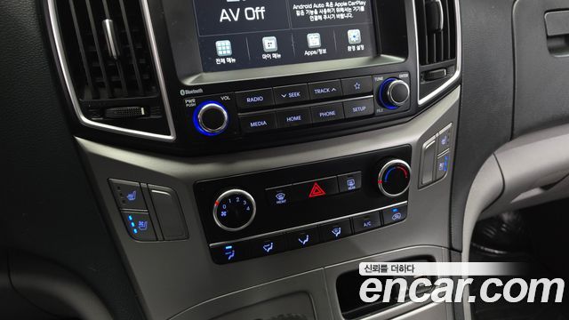 Hyundai Starex 2021 — photo 24