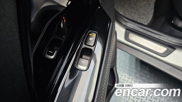Kia Niro 2020 — photo 27