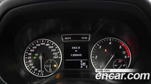 Mercedes-Benz B-Class 2014 — photo 8
