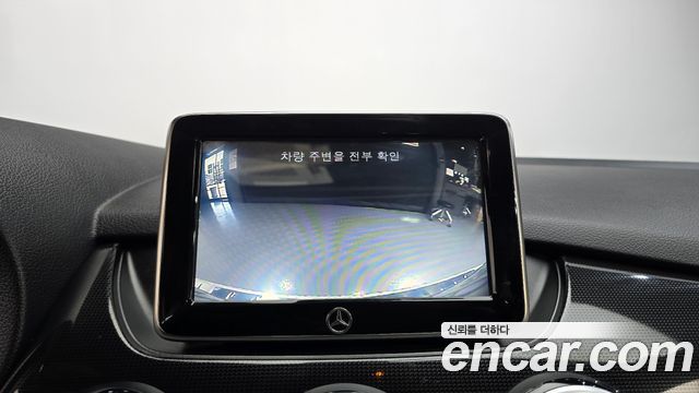 Mercedes-Benz B-Class 2014 — photo 14