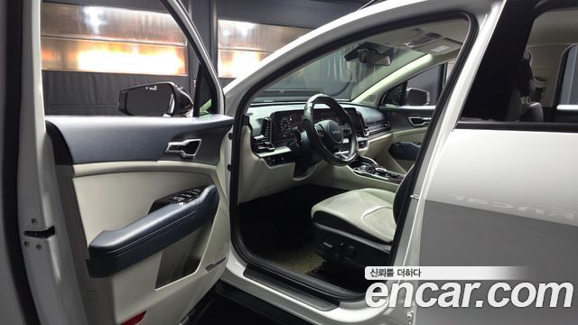 Kia Sportage 2022 — photo 10