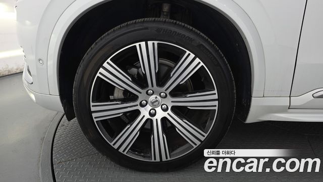 Volvo XC90 2021 — photo 5