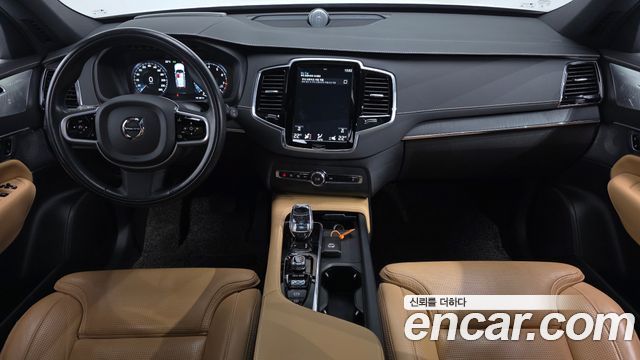 Volvo XC90 2021 — photo 7