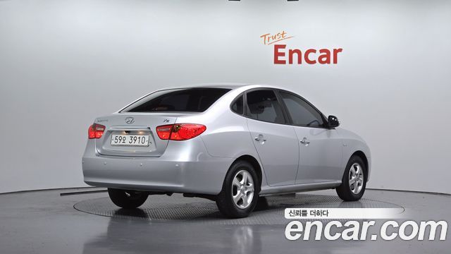 Hyundai AVANTE 2010 — photo 2