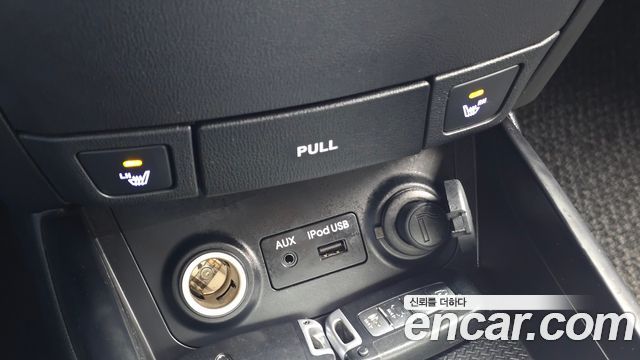 Hyundai AVANTE 2010 — photo 12