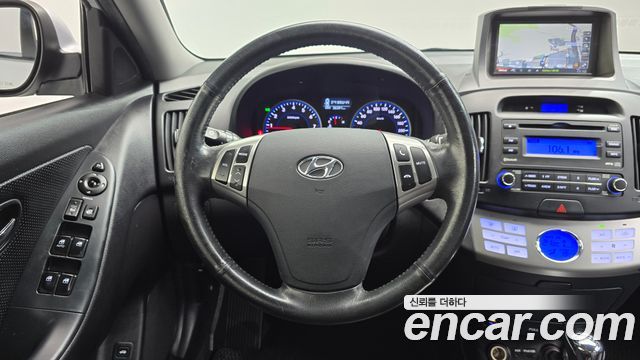 Hyundai AVANTE 2010 — photo 14