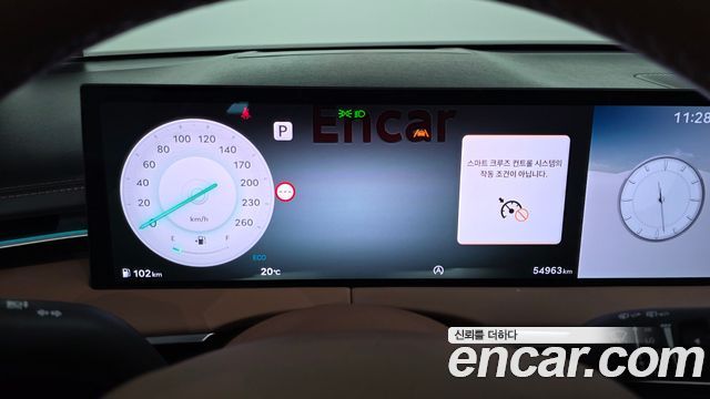 Genesis GV70 2025 — photo 11