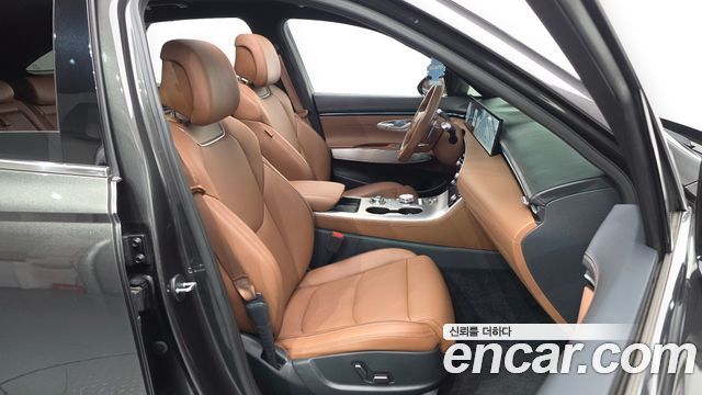 Genesis GV70 2025 — photo 16