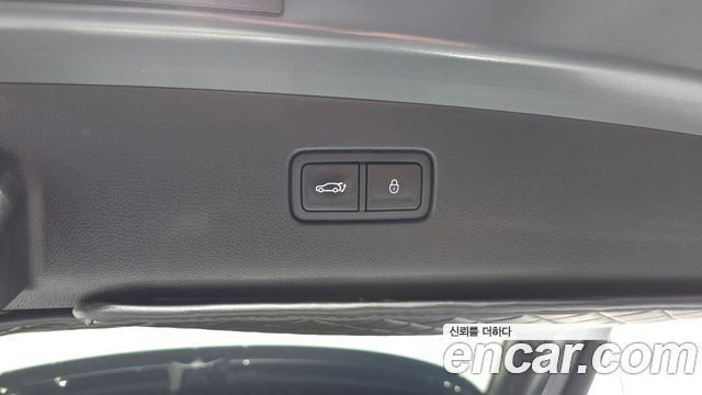 Genesis GV70 2025 — photo 27
