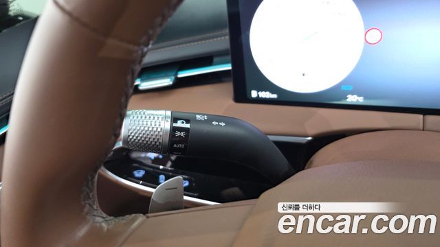 Genesis GV70 2025 — photo 28