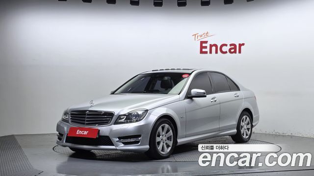 Mercedes-Benz C-Class 2012 — photo 1