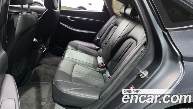 Hyundai Sonata 2023 — photo 17