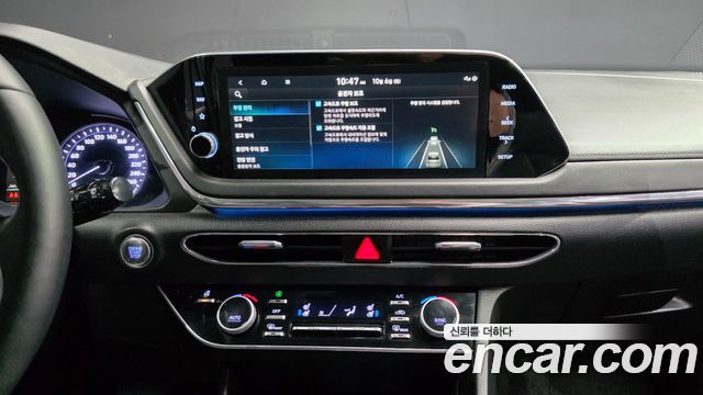Hyundai Sonata 2023 — photo 23
