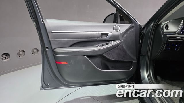 Hyundai Sonata 2023 — photo 14