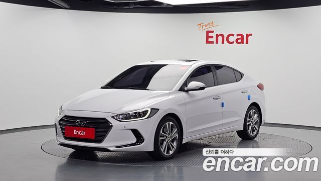 Hyundai AVANTE 2018 — photo 1