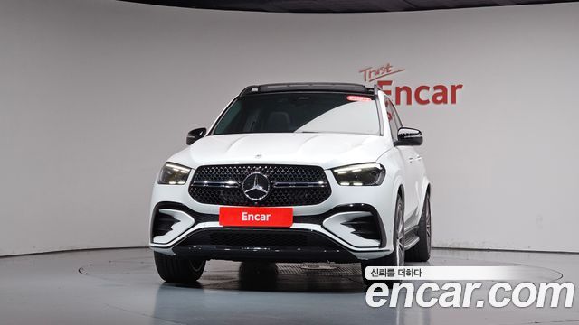 Mercedes-Benz GLE-Class 2026 — photo 3