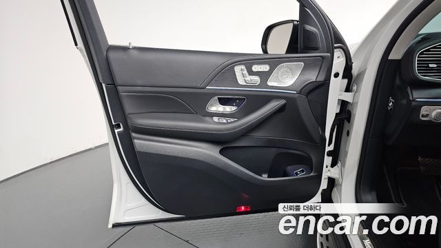 Mercedes-Benz GLE-Class 2026 — photo 14