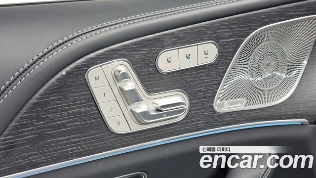 Mercedes-Benz GLE-Class 2026 — photo 29