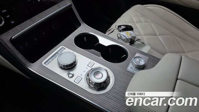 Genesis GV80 2024 — photo 12