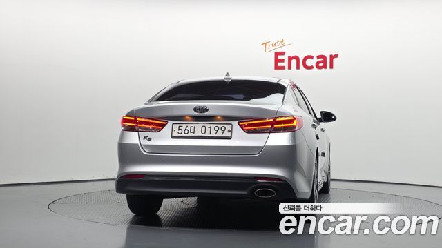 Kia K5 2017 — photo 4