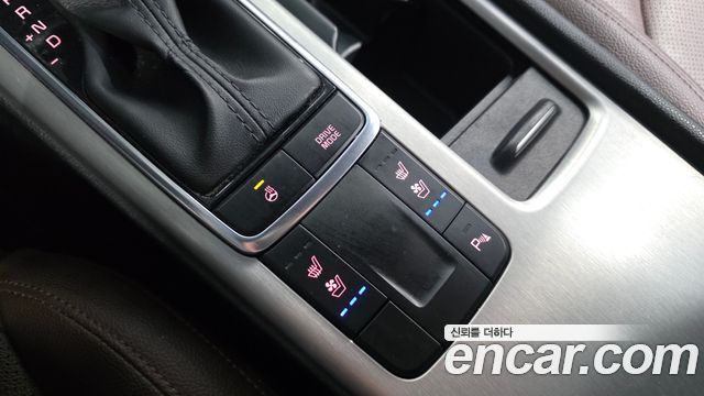 Kia K5 2017 — photo 24