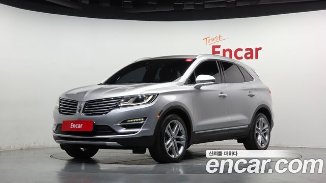 Lincoln MKC 2017 — photo 1